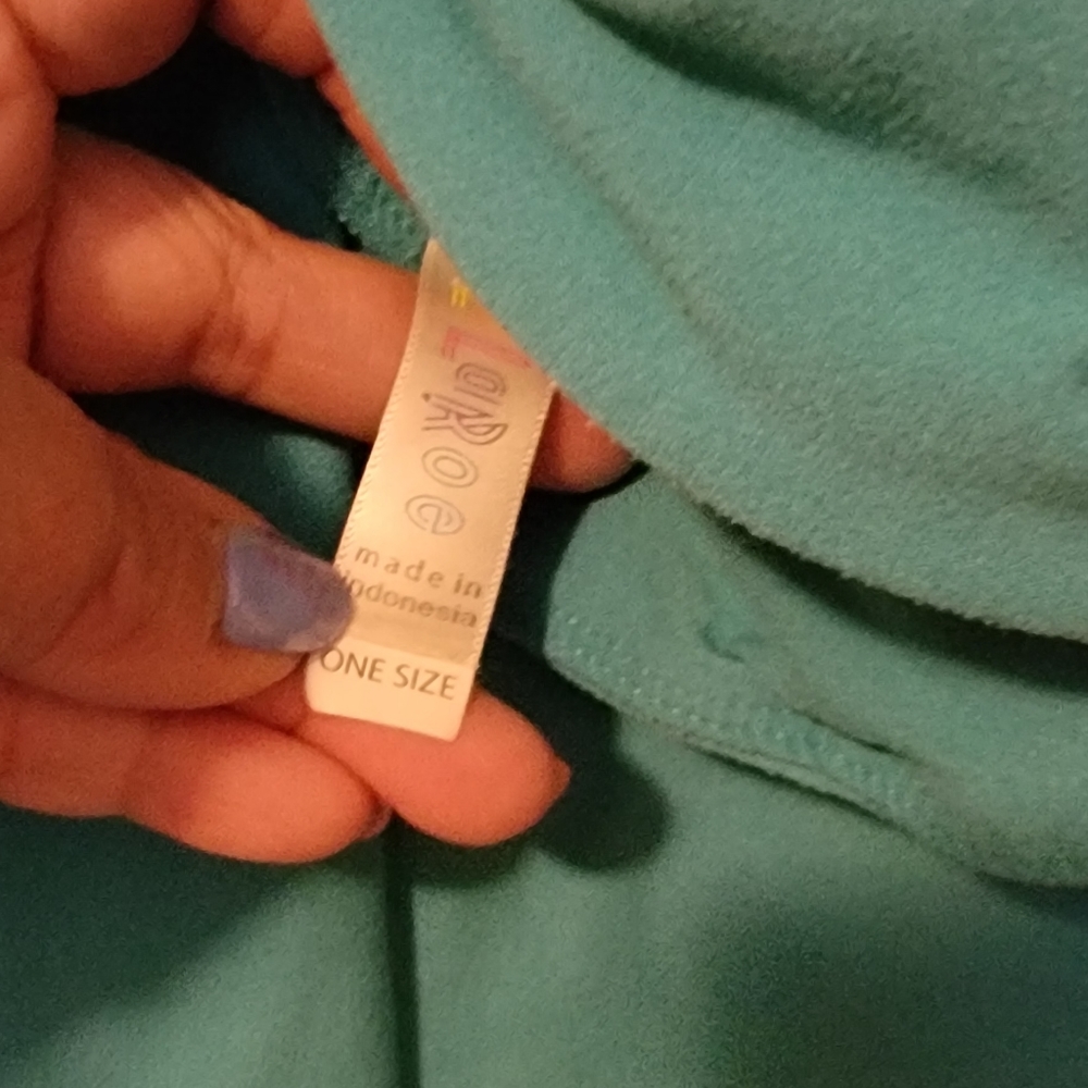 Lularoe set - Picture 5 of 5
